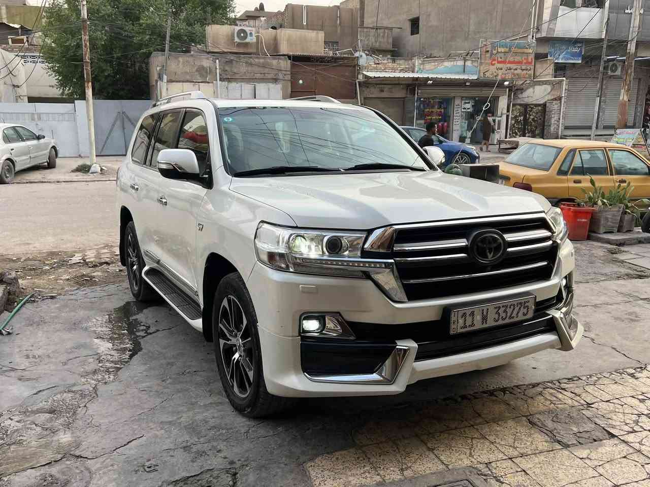 لاندكروز • ٥٧٠٠ • رقم بغداد