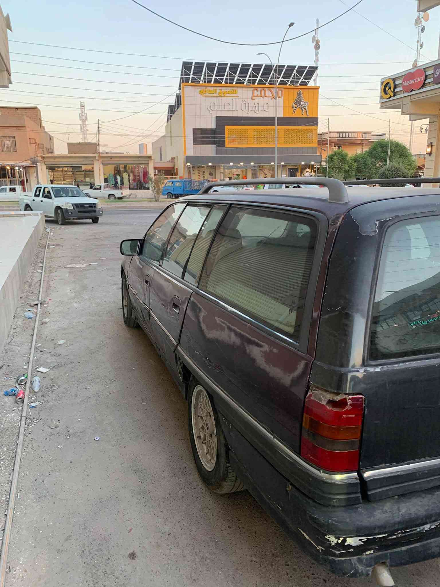 السلام عليكم 
اوبل للبيع 
كير محرك شرط
كير عادي 
رقم كركوك 
السعر 22 وبيها مجال 
العنوان تكريت العلم

‭***********‬
