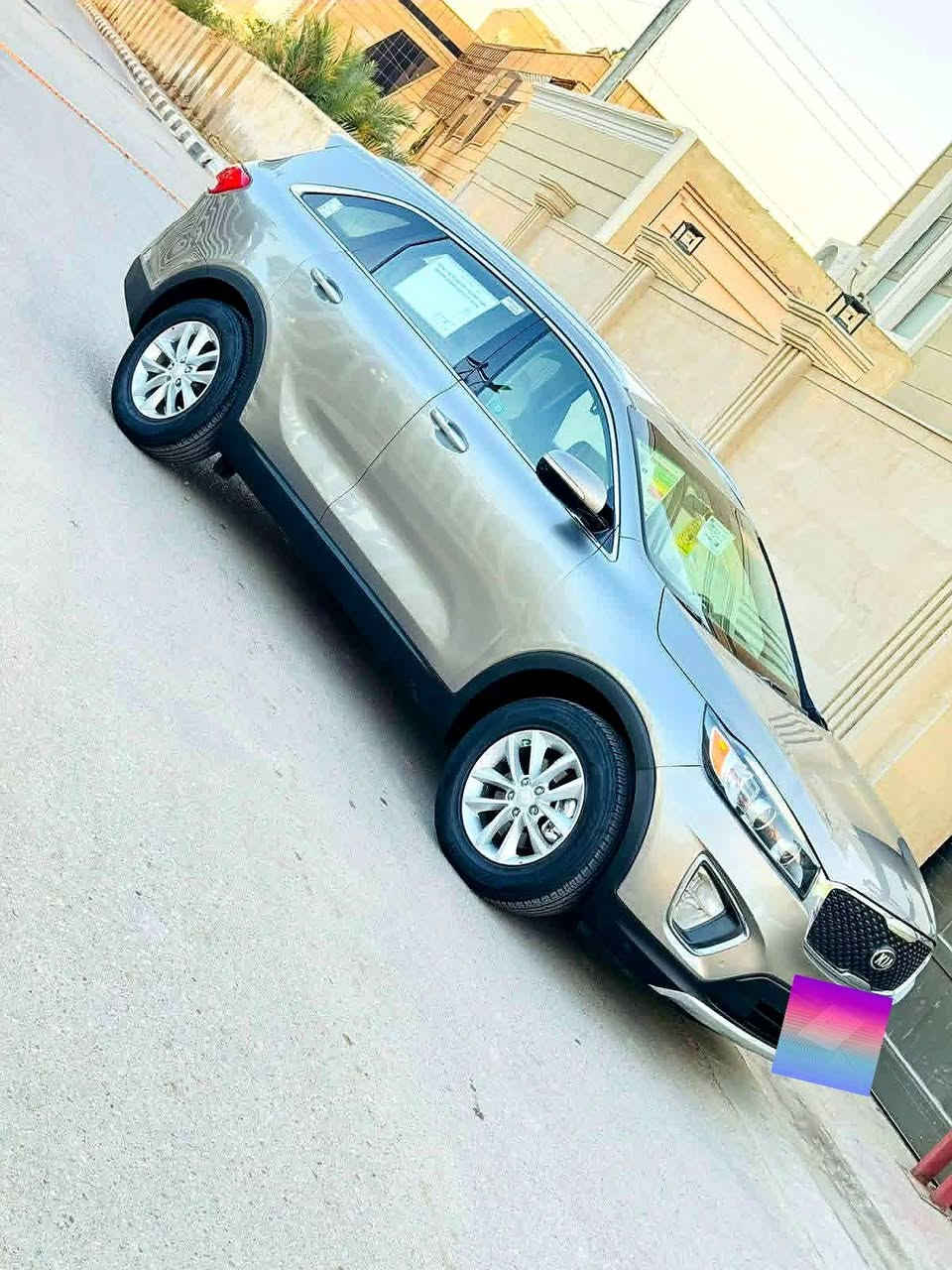 العنوان الديوانية
الموبايل 📱***********
السعر 155 وبيه مجال
السلام عليكم سورنتو موديل 2016 وارد امريكي كلين تايتل كفاله عامه  رقم بغداد انكليزي  مواصفات شاشه تحكمات استيرن اشاير بل مري اضائه اماميه LED  محرك 4 سلندر مكفول ماشي 77  حقيقي السياره جديده بمعنى الكلمه على وضع الشركه جاهزه من جميع النواحي 
سيارة بأسمنا تريد وكاله تريد تحويل
