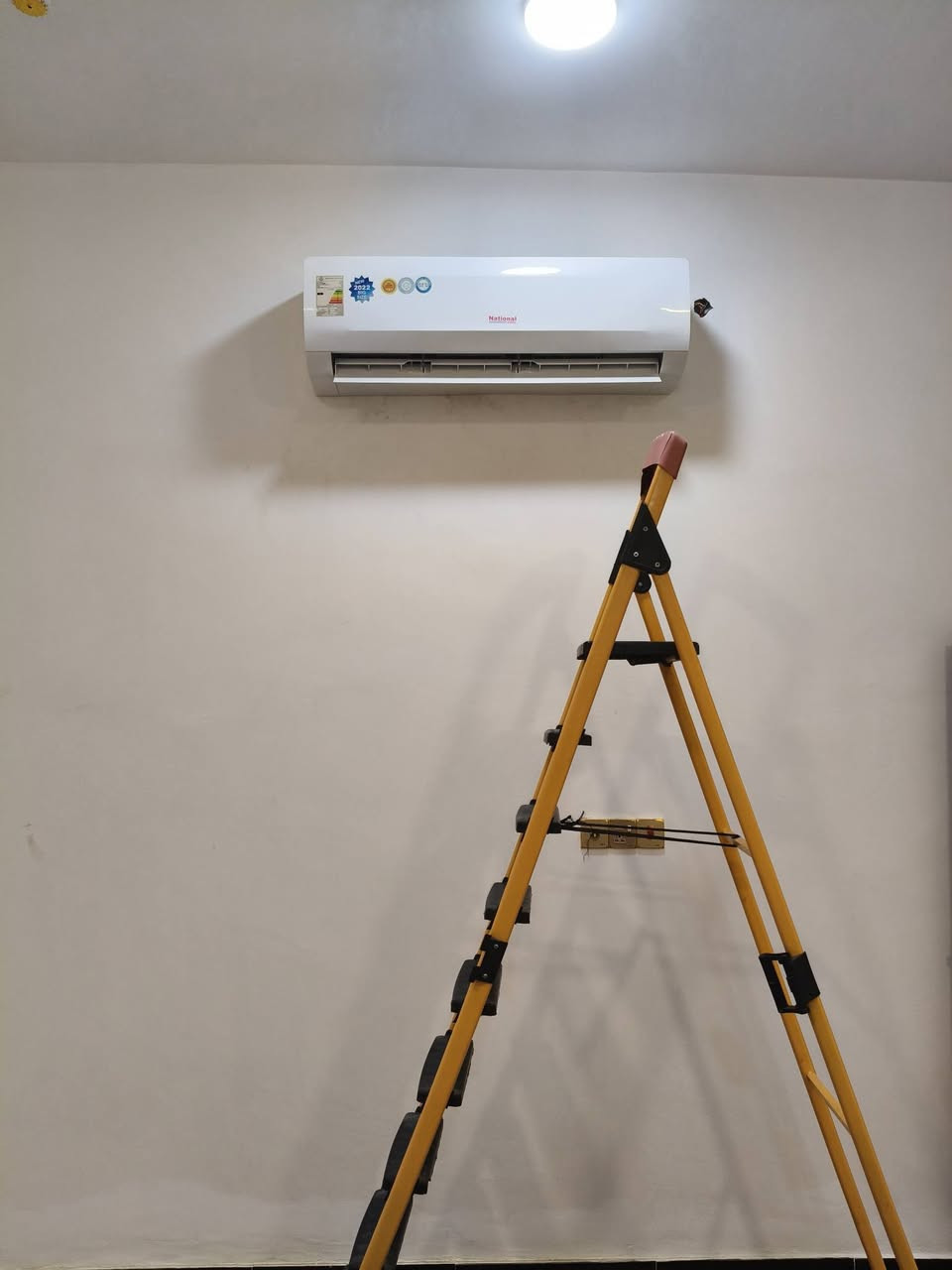 ورشة المياحي • صيانة تكييف • شحن غاز R22/R410