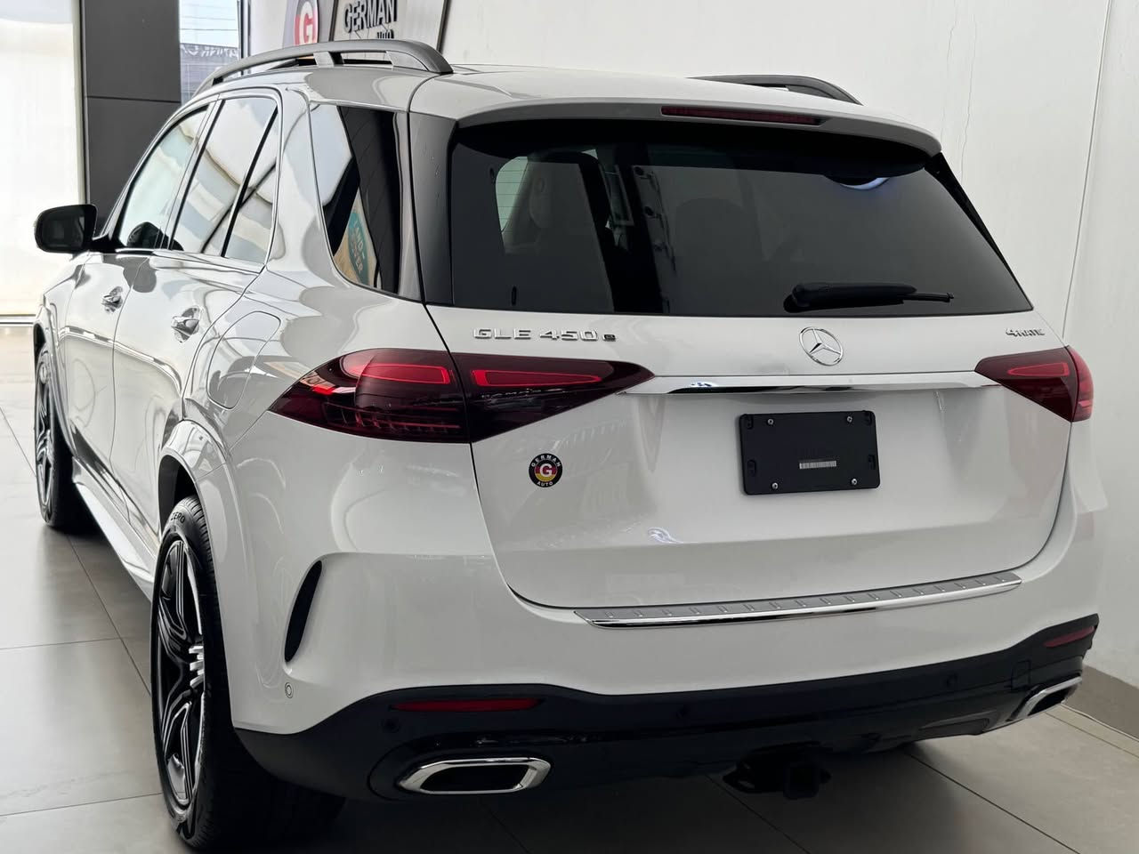 Mercedes benz Gle450e
موديل2024
فول مواصفات 
Img
5كاميرا
ناو كريمي
هايبريد وبنزين
دعامي بيشه وه ى صبوغه 
نرخ52000$
*********** أربيل, العراق
