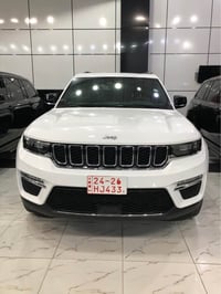 كراند شيروكي • ٢٠٢٤ • بدون صبغ