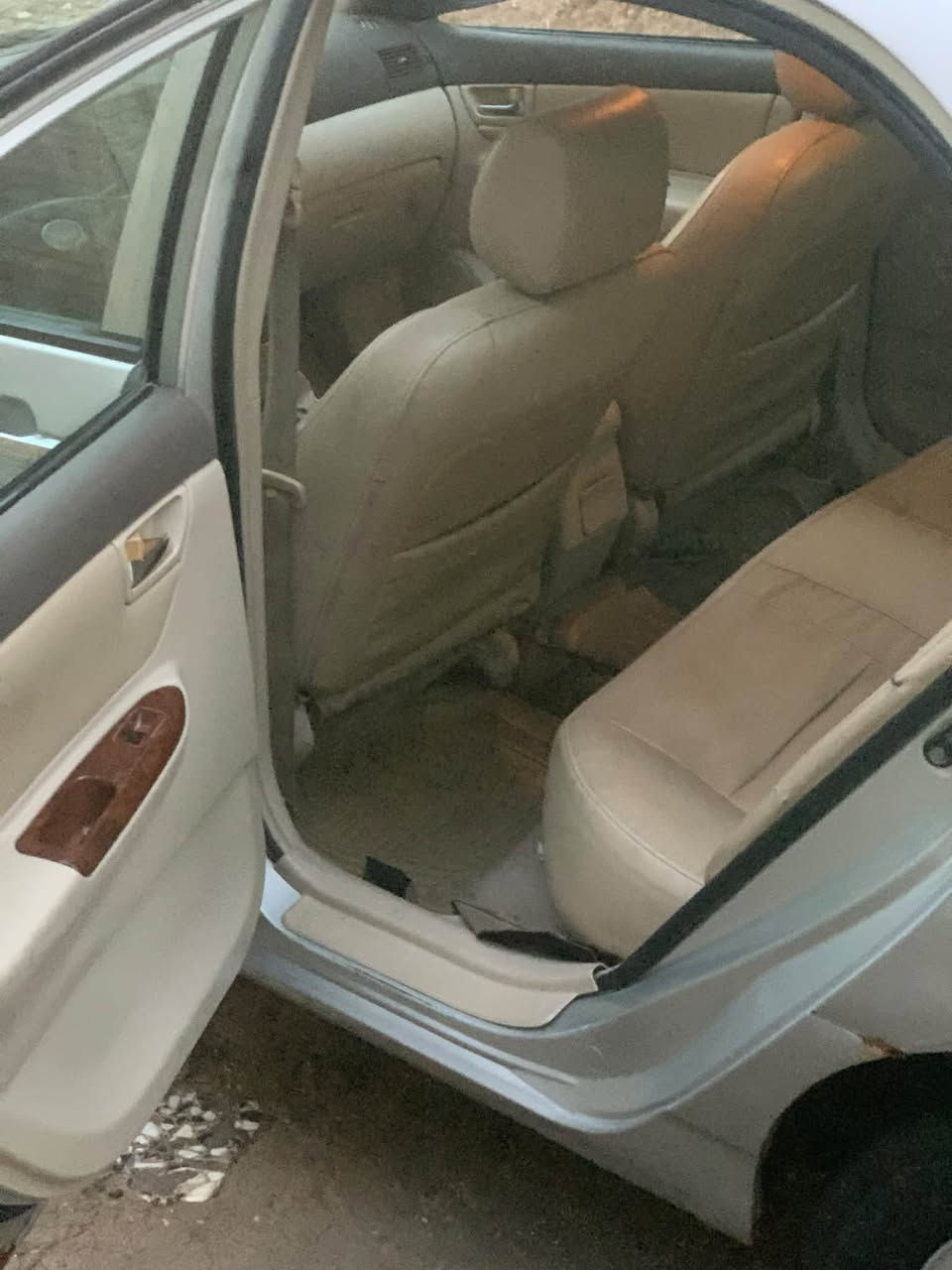سلام عليكم للبيع مكينه لانسر ياباني كير عادي سياره بلاديه وماملعوب بيه وجاهزه الاخير مصبوغه اثر جراد لا ضربه ولا غيره مكفوله فتحه كهربائيات كله شغاله تخم تاير باتري  جديد تبريد ثلج داخله نضيف وشوف العين مكاني كربلاء سعر راسلني وبيك خير وتدلل*********** BUD F3 2013
