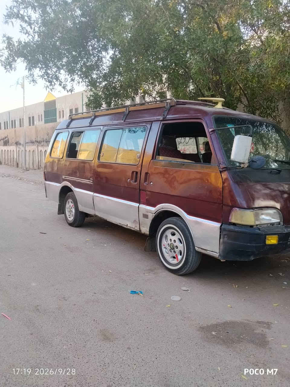 السلام عليكم كيا اسيا 1994 مكينة وكير واكسن خير من الله ،تخم تاير، تحويل،مصفرة هيئة وغرامات سنوية نافذة، السعر 38 بيها مجال حك الجية، مكاني بغداد مدينة الصدر ***********

نص مكتوب في الصور:
- 17:19 2026/9/28 POCO M7
- 17:20 2026/9/28 POCO M7