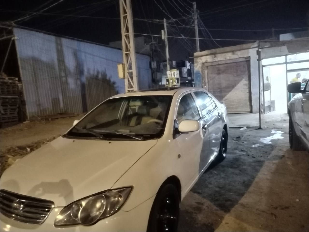 بي واي دي F3 • موديل ٢٠١١ • رقم كربلاء