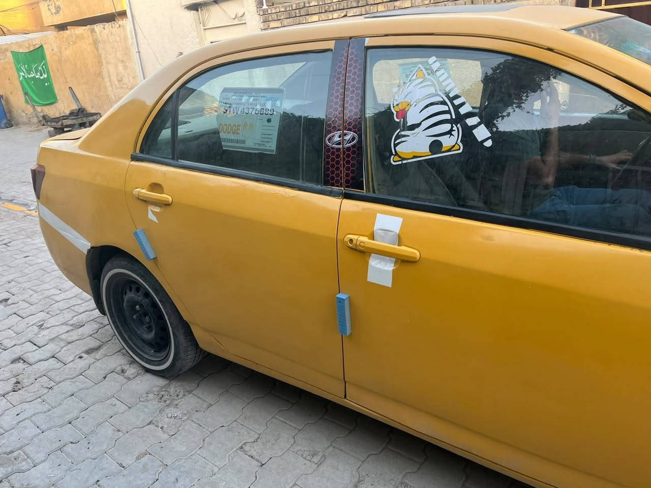 السلام عليكم بي وايدي موديل ٢٠١١
رقم انكليزي ديوانية
مصفر هيئة وغرامات
تحويل مباشر
التبريد عوزة غاز فقط
كير مكينة مكفولا
 السعر ٣٠ وبيه مجال
العنوان بغداد البياع
رقم الهاتف ***********
