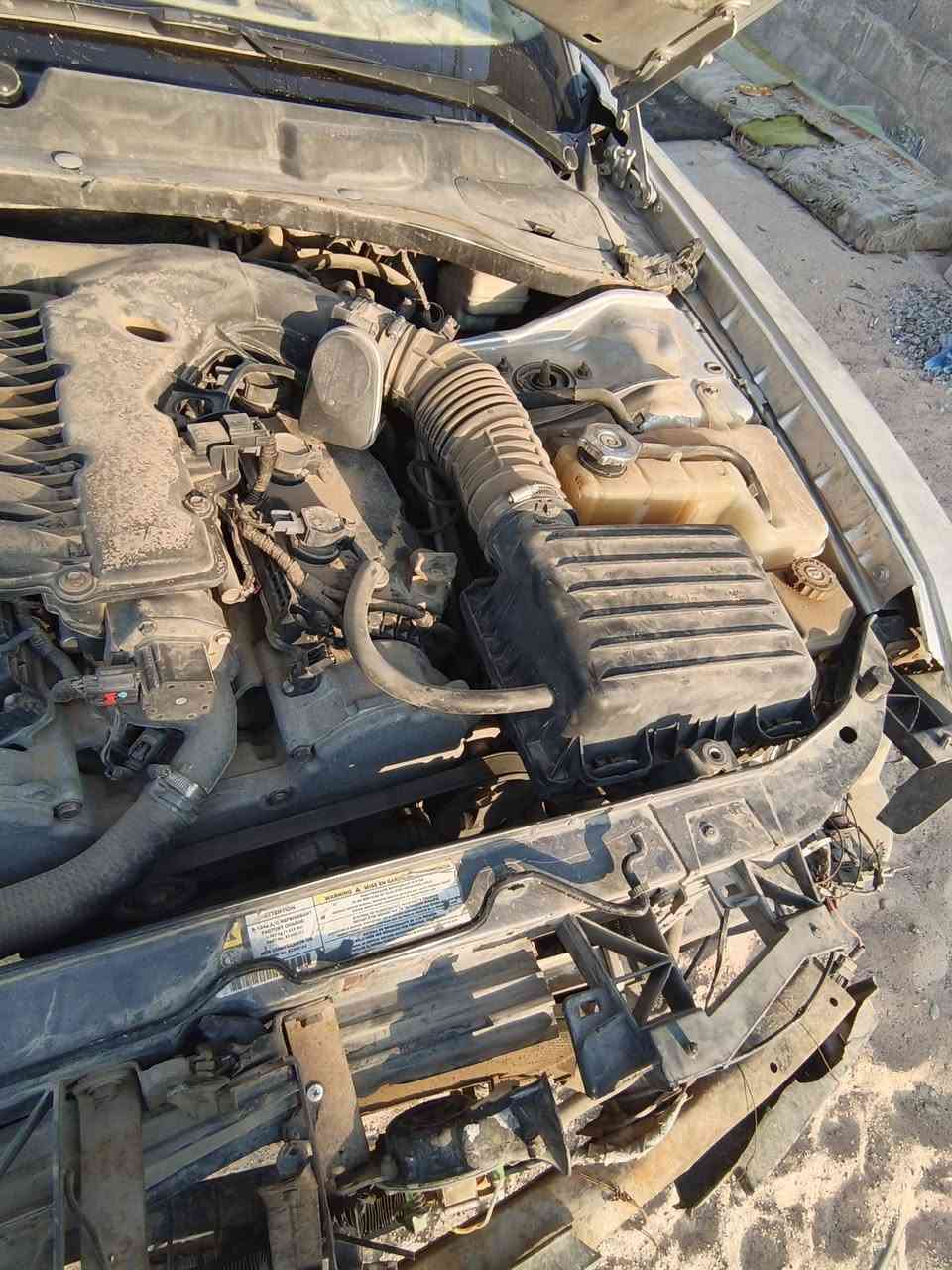 السلام عليكم جارجر ٢٠٠٩حدثها مثل ما موضح بل صوره السياره بسمي مكينه كير دواخل كلها نضيفات او سليمات مكينه ٣٥٠٠السياره رقم نكليزي بسمي السنويه ٢٠٢٨ السعر 55او بيها مجال *********** مكان السياره البصره ابو الخصيب
