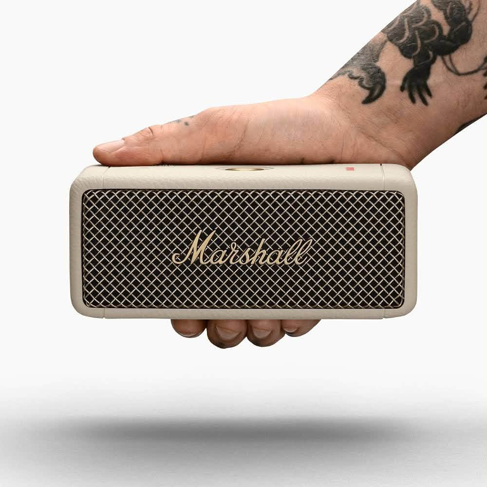 📢 للبيع: مكبر صوت Marshall Emberton🎧

اللون: أبيض (Cream)

صوت Marshall الأيقوني بتقنية True Stereophonic (صوت محيطي 360 درجة).

• بطارية تدوم 20+ ساعة

🚚متوفر توصيل لكافة محافظات العراق🇮🇶
📥للطلب او الاستفسار مراسلة الصفحة خاص او 
واتساب/ ‭***********‬
