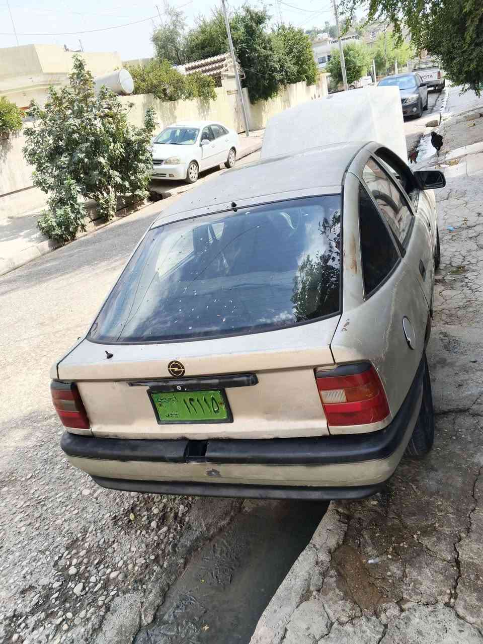 فکترا مۆدیل 90حەجم 20سەنەویە  اولیاتە   خاونی لە موسلە  من بەاولیات  ای فرۆشم
لێدانی نیە  هەمو  گیانی  بەشەرتە  سبوغی نیە   لێدانی نیە  تنها  مینەی  دوکەلی هەیە ماباقی هەموی بەشەرت نرخ 15مجال  شوێن روفیە  ***********
