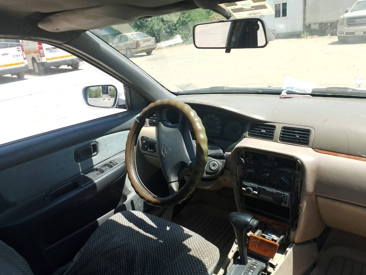 🚗 للبيع نيسان صني 1994 🤍
🔹 موديل: 1994
🔹مشروع وطني لحد ٢٠٢٨
🔹 كير أوتوماتيك
🔹 محرك جديد
🔹 تبريد يحتاج كمبريسر 

💰 السعر: ٣٣ وبي مجال
***********

َ
