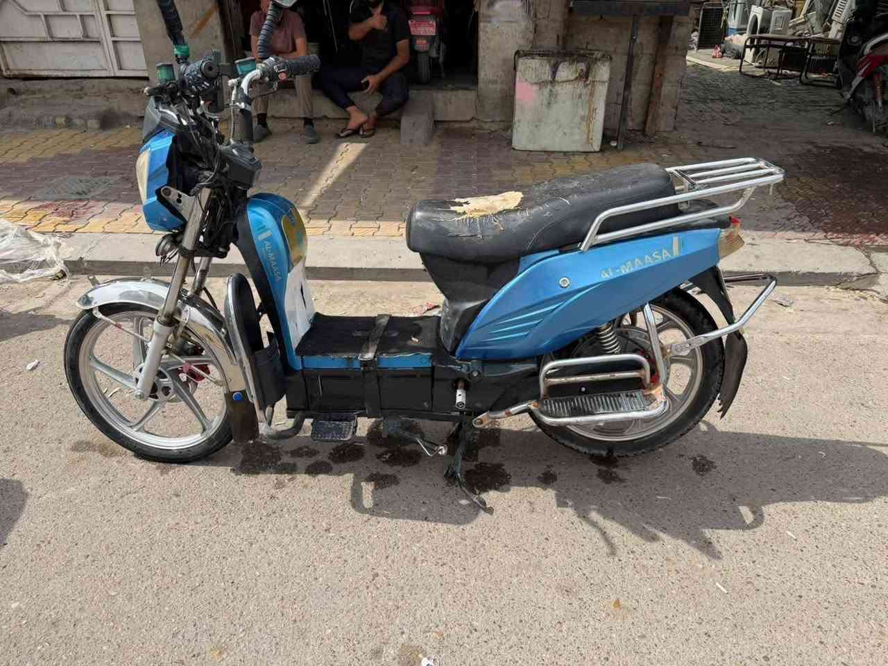 ١٥٠ • نفخه • يمشي