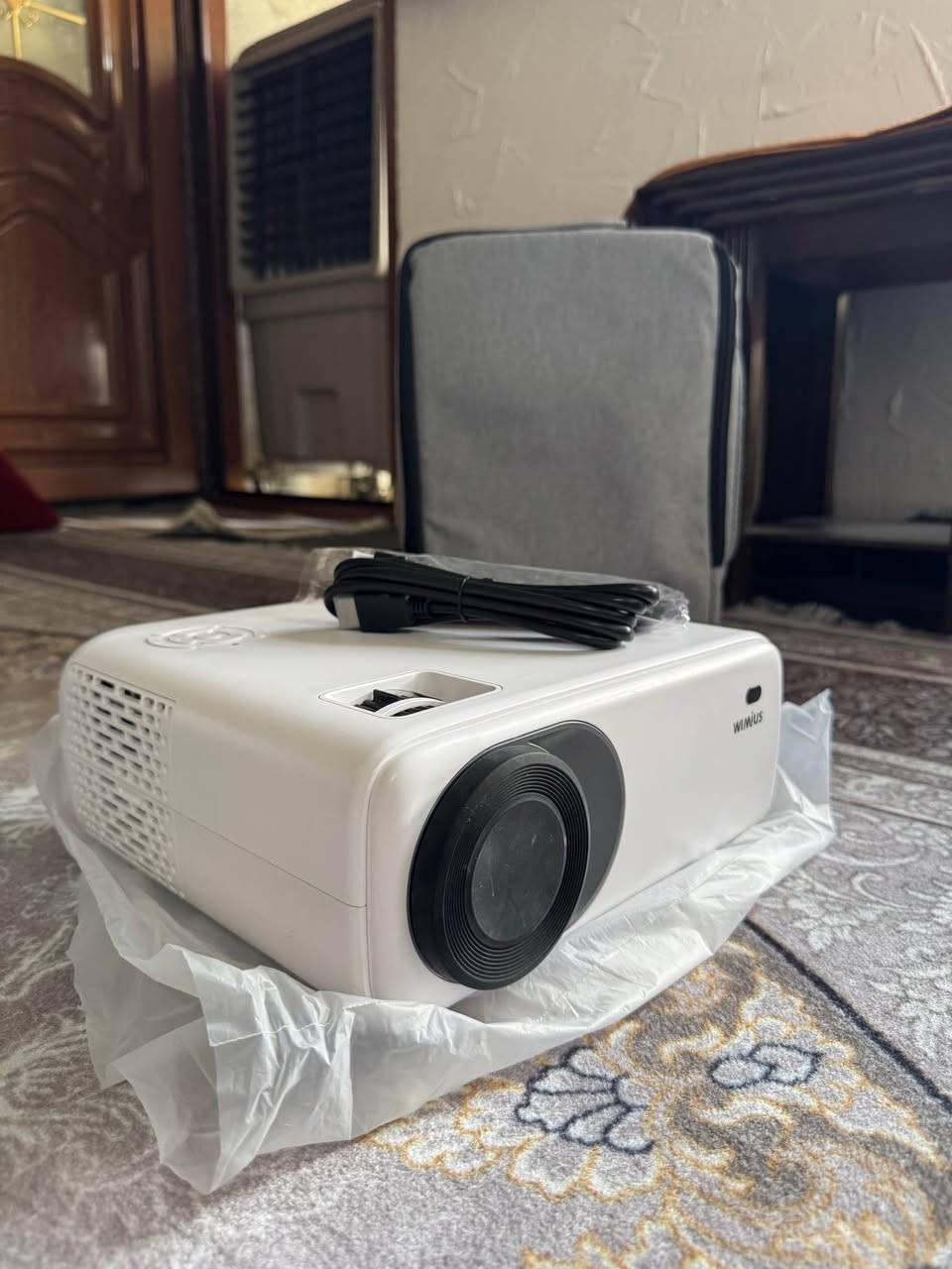داتاشویەکا گەلەك باش ئو پاقژ بو فروتنئ 

دا تاشو يا ژ ئەلمانیا هاتی ژ مارکا WiMiUS W6 مودئل 2022 يه، بكوالئتيا Full HD تئت، هەمی تشتئت وئ یئت دگەل، داتاشو گەلەك یا باشە بو ( ڤلما، ئەتاریئ، کەمپینکئ، تلستارئ…) داتاشو گەلەك یا پاقژە حساب یا نیە، داتاشویئ. 
                   ب زەمان ددەم ٥ روژان 

جهاز داتا شو ممتاز جدًا ونظيف للبيع.

الداتا شو مصنوع في ألمانيا ومن ماركة WiMiUS W6، موديل 2022، وبدقة Full HD. كل أغراضه الأصلية موجودة معه.
الداتا شو جدًا مناسب لـ الأفلام، المباريات، الكامبينگ، مشاهدة التلفزيون وغيرها…

الداتا شو نظيف جدًا، شبه غير مستخدم.
ضمان لمدة 5 أيام مع الجهاز

* Native resolution: 1920×1080 (Full HD)
* Brightness: about 400 ANSI lumens
* LED light source: rated up to 30,000 
* 4K input support:, but not native 4K
* Wi-Fi and Bluetooth
* 2× HDMI
* USB
* Released around 2022 

Price: 175$
Number: *********** دهوك, العراق
