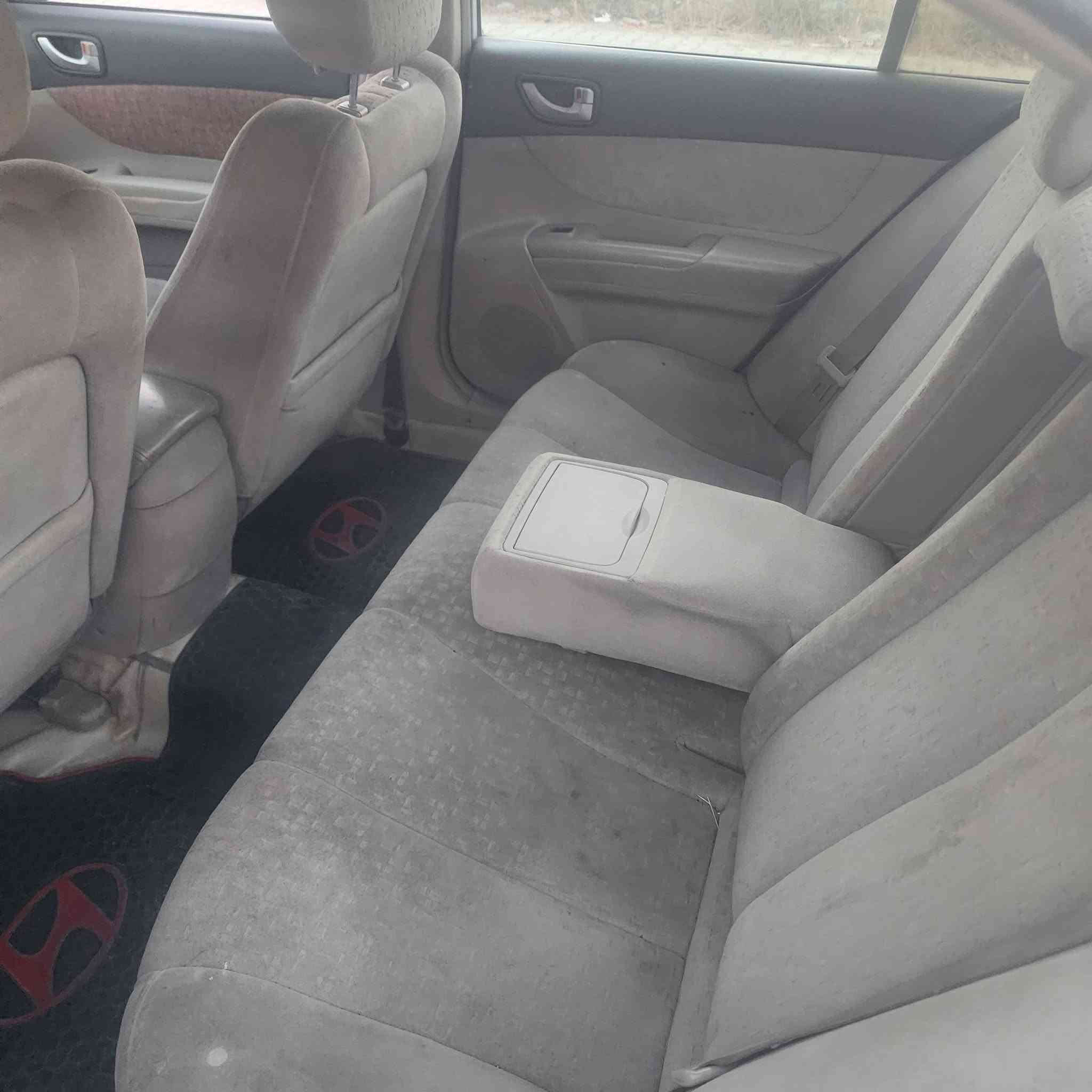 سياره سوناتا موديل ٧ ٦سلندر صبغ حزام بدون حادث فول مواصفات تخم تاير كير مكينه حداديه تبريد كهربائية كلها جاهزه السعر٨٥ وبها مجال بغداد اليوسفيه ***********
