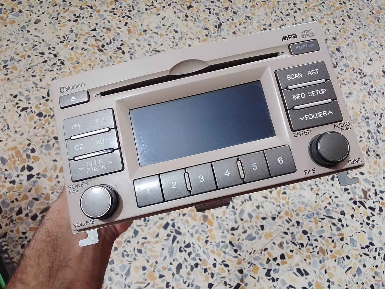 غراض اكسنت مع ريو لللبيع
مسجل ريو اصلي يدعم بلوتوث
شباك اكسنت  اصلي
بلاجكتورات اكسنت اصليات
الاتصال على الرقم 
***********
