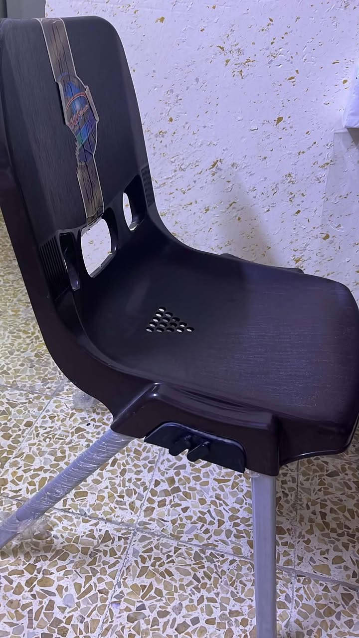 للبيع كرسي بلاستك نوعيه جيده استخدام شي قليل العدد ٩ سعر الواحد ١٥
المكان تكريت القادسية

التواصل ***********

إشارة @
