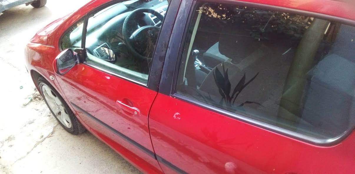 307 نظيفة ، كهربائيات وغرفة بلاد ، تدفئة وتبريد ، سنوية جديده بإسمي ب ٥٤ وبيها مجال  ***********
