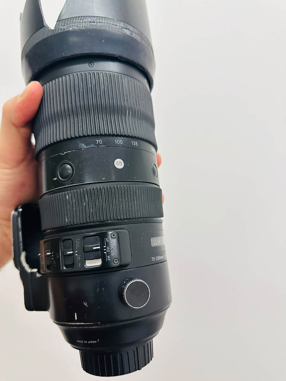 عدسه نيكون 70-200 فتحه 2.8
للاستفسار واتساب او اتصال : ***********
