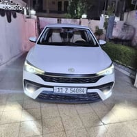 للبيع ام جي فايف بلص موديل ٢٥ السياره مال بيت بيها فقط طخه بالدوسه وحا...