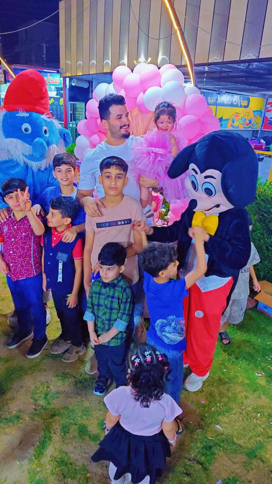 عيد ميلاد وتين في متنزه نيو دي العائلي في الدورة
سعر الحجز والتزيين كامل ب35 الف مع الدمى ودي جي وتصوير للحجز ***********
