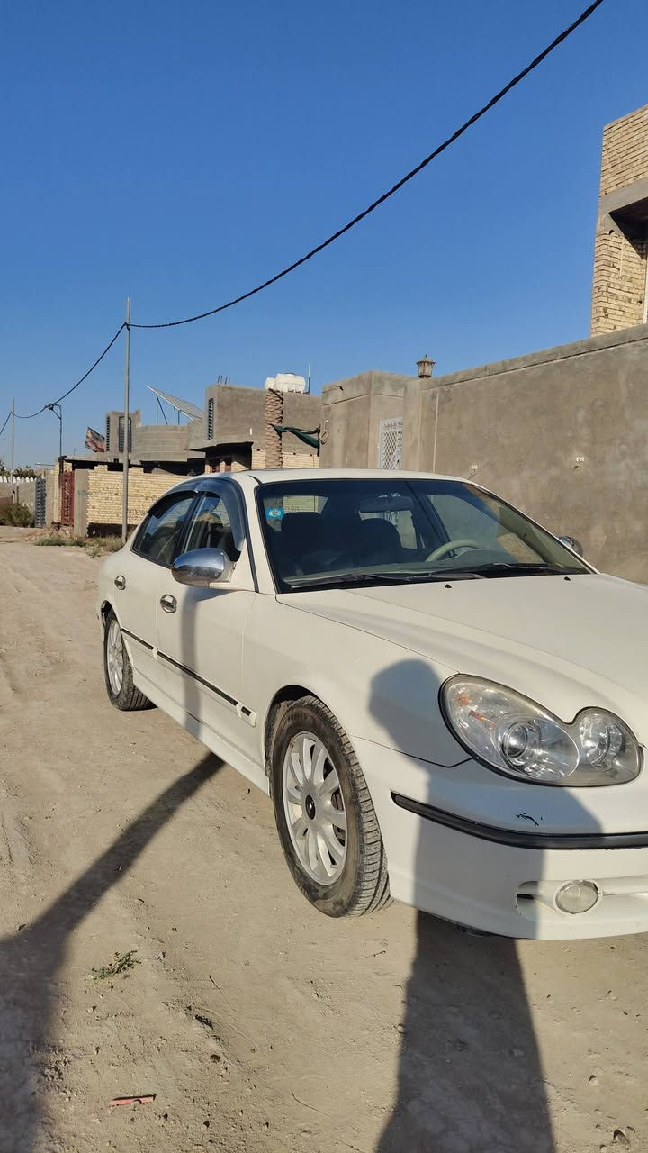 سوناتا 2005 ( وفود ) رقم بغداد بأسمي، محرك 2700 ، 6 سلندر، تبريد شغال وارد امريكي 
السيارة بيها تنقيص دهن يعني تنقص لتر بكل تبديلة ( يعني كل 3000 كيلو ) السعر 65 ورقة 
العنوان: بابل/ الهاشمية 
للتواصل الاتصال ***********
