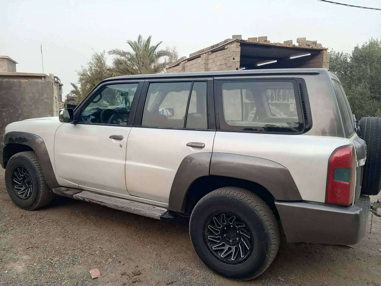 للبيع نيسان بترول سفاري مزاد مال دوله بعدهه ما مرقمه محرك كاز 4500 بلادي مال نيسان   سعر95 ورقه  وبيها مجال مكانها واسط شيخ سعد للستفسار ***********

