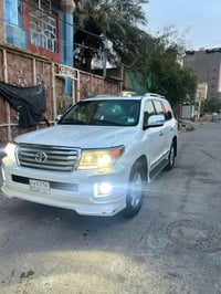 لاندكروز • موديل ٢٠١٢