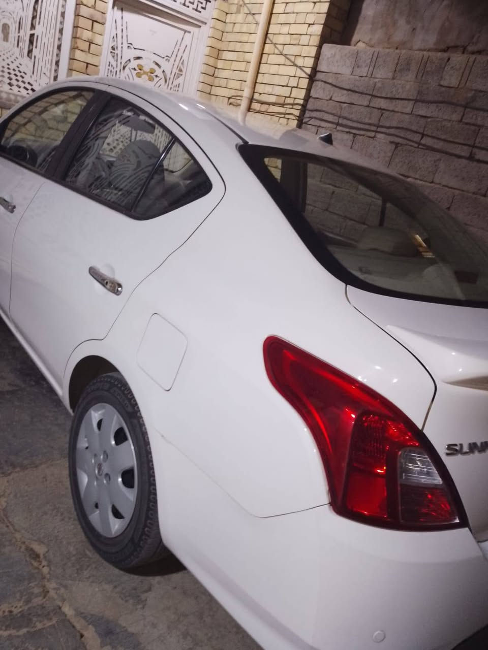 السلام عليكم للبيع سني هندي موديل 2022
رقم اربيل مميز تحويل ثاني يوم 
ماشيه 71 
تبريد ثلج ❄️ 
ضربته جاملغ صبغ فقط خلفي جهه السايق 
السعر 115 ورقه بيهه مجال بسيط
مكان ( الانبار الخالديه حي الشهداء )    ( مكلف بنشر )

للتواصل ***********
