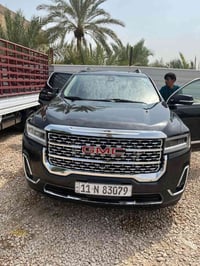 جمس اكاديا • دنلي • فتحتين سقف