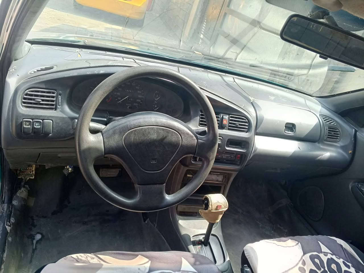 السلام عليكم سياره مازده موديل 94بغداد نظيفه كير حداديات نظيفات تحويل ثاني 23وبيهه مجال مكاني الدوره هورجب ***********رقم***********
