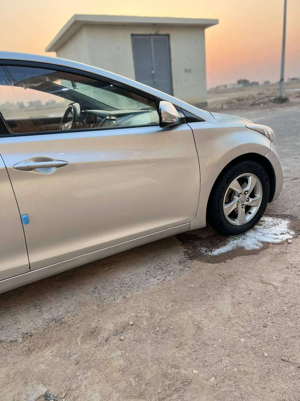 السلام عليكم 
الانترا ادوات ادوات
 مكينه جديد
  كير جديد
 تبريد ثلج
  حداديه جديد
السعر 43وبيه مجال
 مكان البصره
 تواصل ***********
