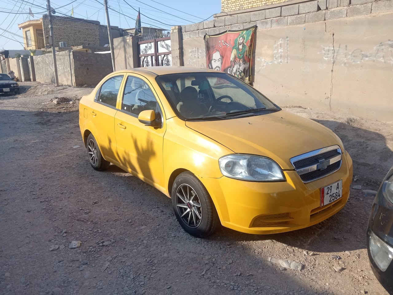 افيو موديل ٢٠٠٩ للبيع كير عادي مكينه كير تبريد شغال بسمي هيئه وغرامات مصفره السعر ٤٥ وبيها مجال الموبايل ***********
