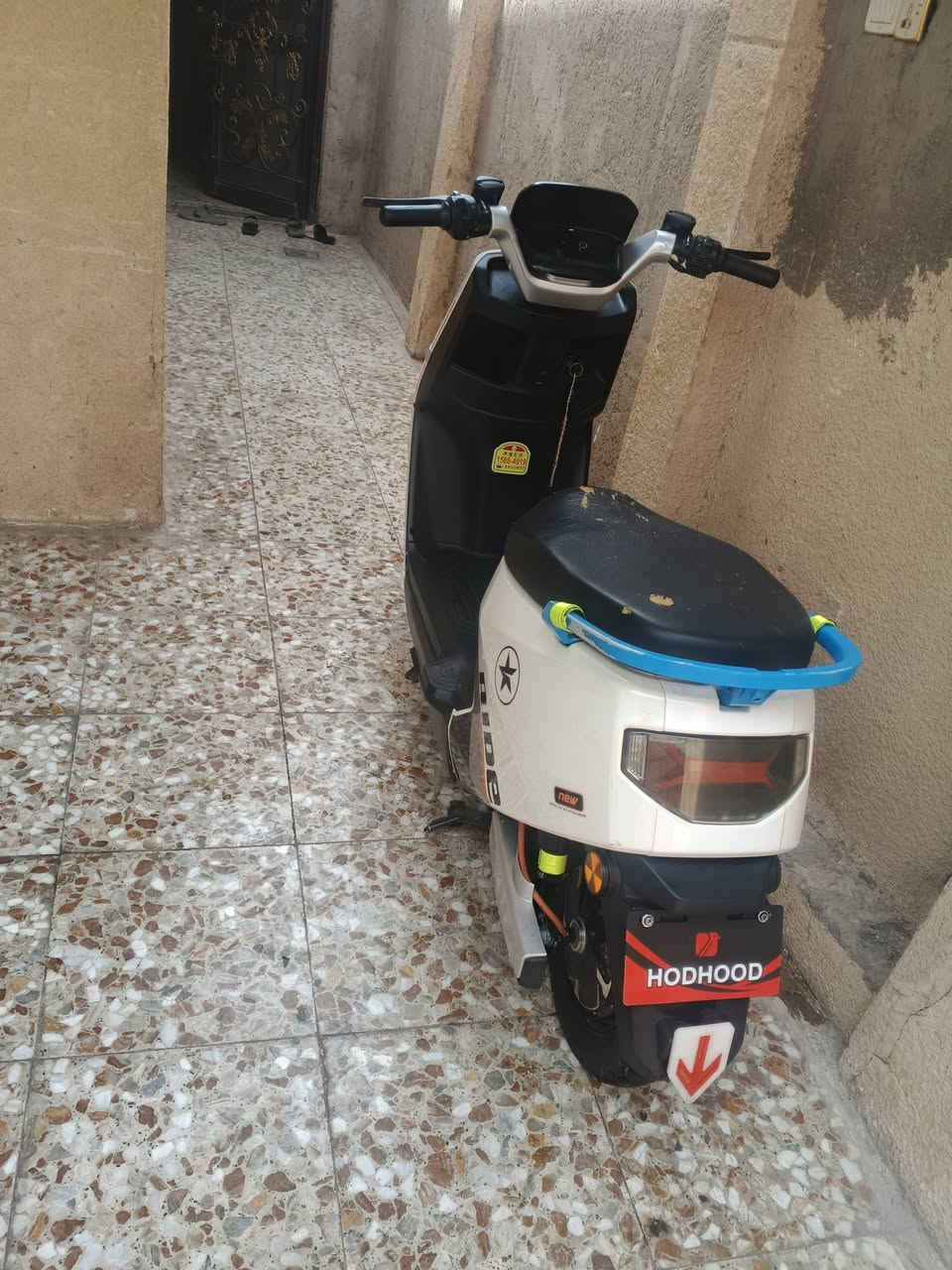 السلام عليكم
دراجه للبيع نضيفه 
بيه ست بطاريات 
غراض كامله تمشي 85
حقيقي المكان النجف الشرف
السعر 450 وبيه مجال 
موجود علهاذه الرقم ***********
