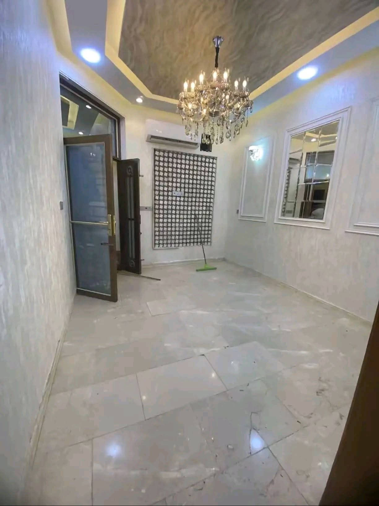 تنظيف منازل • تنظيف حدائق • صبغ