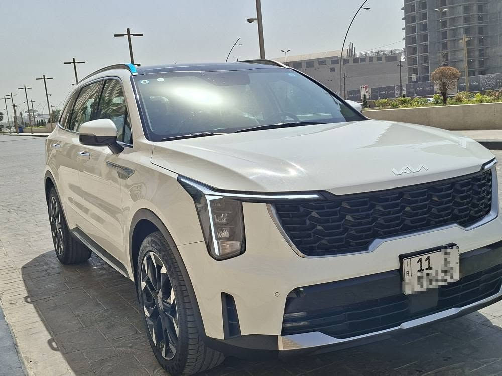 🚘 كيا سورينتو 2025 للبيع
📍 رقم بغداد بأسمي 
 🛣️ الممشى: 22 ألف كم
 ✨ هزّة جديدة — بعدها على وضع الشركة
🔥 المواصفات: ✅ محرك 6 سلندر
 ✅ بصمة تشغيل + بصمة أبواب
 ✅ بانوراما
 ✅ ويل كب 20
 ✅ داتا شو
 ✅ كاميرا بالمراية الوسطية
 ✅ شاشة Apple CarPlay
 ✅ كشنات كهرباء
 ✅ داخلية بحالة الشركة
💰 السعر: 295 ورقة
📍 بغداد — الدورة / أبو الطيارة
📞 ***********
🔥 للجادين فقط: اتصل وشوفها على الطبيعة، والنظافة والمواصفات تحچي عن نفسها. بغداد, العراق
