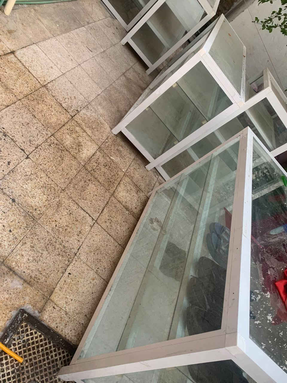 ميوزه أو جام خانات للبيع نضيفات كلشي مابيهم  كله جام نضيف سبع أمتار
النجف حي الزهراء ***********
