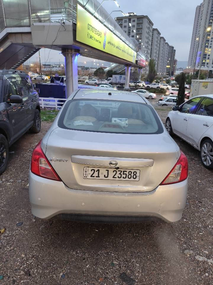 لاکشمیبای 2019 سلڤەر
تۆماتیک تەبرید ٢ جام کارەبای قوفڵ مەرکەزی
بێ بۆیاخ بێ دەعم
تەنها ساردێکی دەرگای سنوقی هەیە و قوپاوی چاملغی سەکن
باتری و ڕۆنی مەکینە و گێڕی تازەیە
190،000 رۆشتوە
***********
***********
نيسان صني 2019
توماتيك تبريد ثلج 2 جام كارباي قفل مركزي
 مابي سبغ ولا ضربة فقط بارد على باب سندوق و قوب على جاملغ سكن
باتري دهن مكينة و گير جديد
190،000 ماشي

***********
*********** السليمانية, العراق
