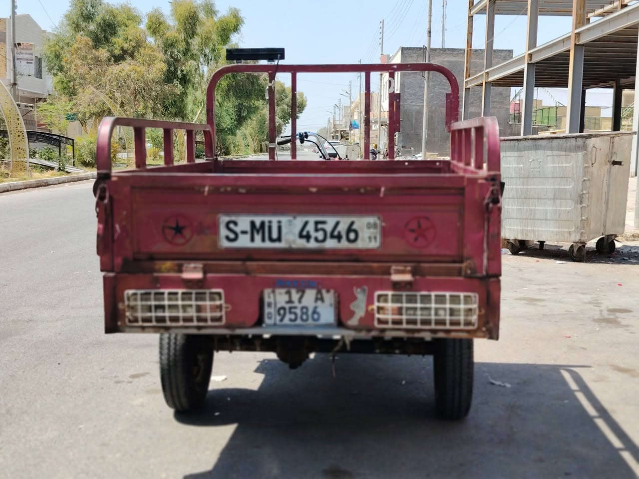 السلام عليكم  ستوته مديل 20 تحويل ثاني يوم لون احمر مكينه نضيفه كفاله تخم تاير جديد مابيها اي نقص مكان سماوه / قضاء الخضر /  السعر:  مليونين وبيها مجال للشراي اتصال: ***********
