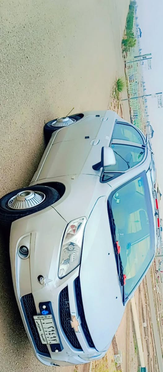 سلام عليكم سياره للبيع شوفر ليت سايل موديل 12 سياره جديده الله شاهد وظع الشركه جديده تبريد ثلج جاهزه من كلشي مكاني ديوانيه مالك ديوانيه سعر 50 قفل ***********
