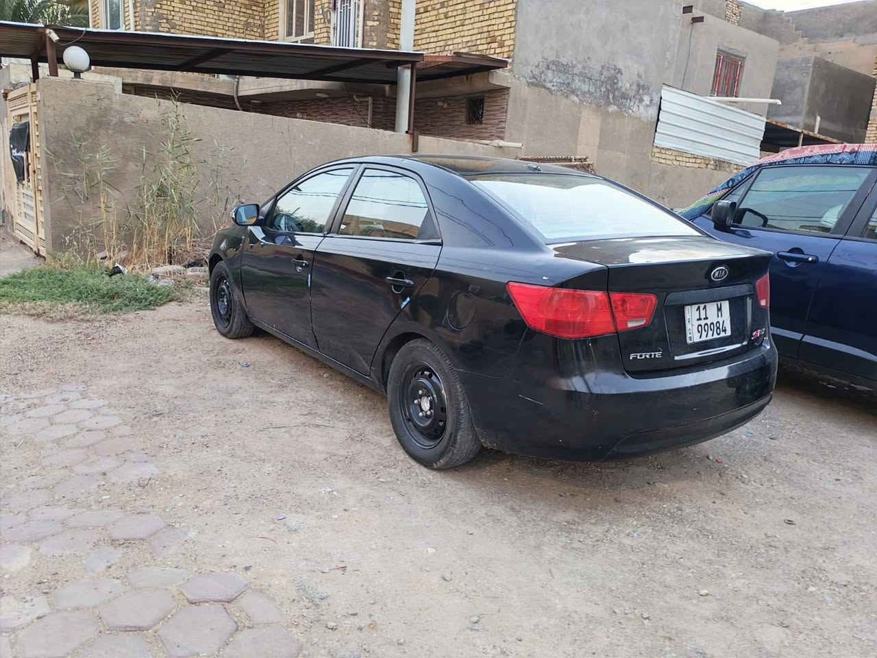 للبيع كيا فورتي 2010
رقم بغداد بسمي
سنويه وهزه جديد 
المحرك 2000
حادثه جاملغ وبنيد وشوية من اللغد مليوح صوره حادثه موجوده التبريد شغال بس يفصل بسبب الأصبع
وبيها رشات صبغ
حداديه ٦٠٪
شاشة
دوشمه جديده 
هاي كل تفاصيل السيارة 
مكاني واسط
الشراي يتصل غير متواجد في الموقع التواصل اتصال فقط 
***********
