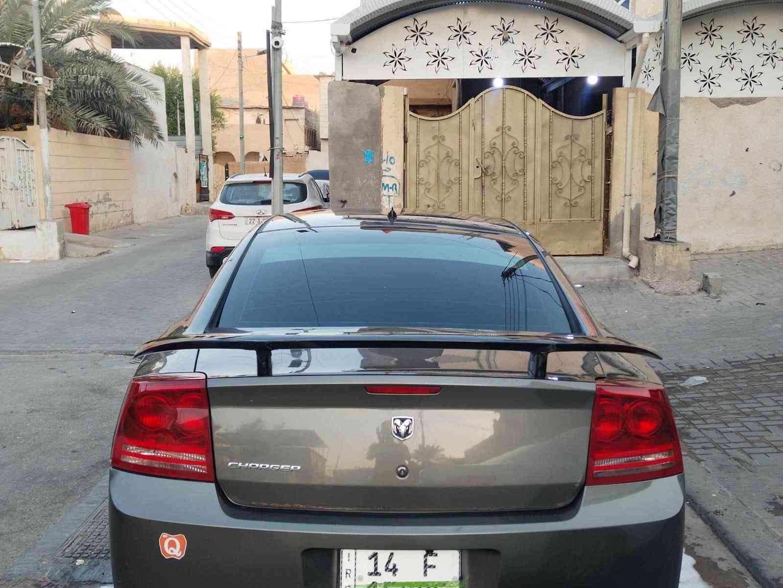 جارجر ٢٠٠٨ السياره على وضع الشركه جديده دواخل جديده مكفوله من الضربه والتبديل والصبغ ماعدا الجاملع الامامي بيه شويه رش اثر شخوط بدون معجون مكينه جديده ٣٥٠٠ هسه شادها جاهزه من كلشي كير تبريد ثلج حداده ١٠٠/١٠٠ تخم تاير مابيها اي نقص جاهزه من كلشي رقم بصره السياره بالبصره سنويه ٢٧ السعر ١٠٣ للاستفسار ***********

نص مكتوب في الصور:
- البيت\\\\\\\\\\\\\\\\ 2026/9/14، 5:34 م