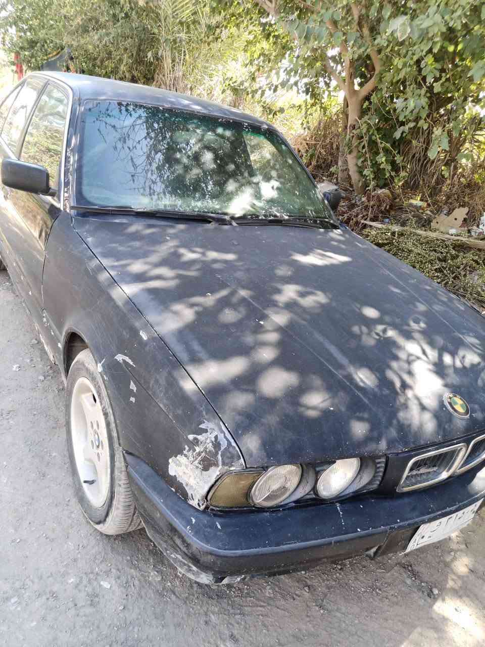 BMW رقم بغداد 525 سياره كير مكينه لاتنقيص ولا تبخير رقم بغداد بسمي مكاني حله  موديل 92. سعره 25 وبيه مجال اتصل ***********

