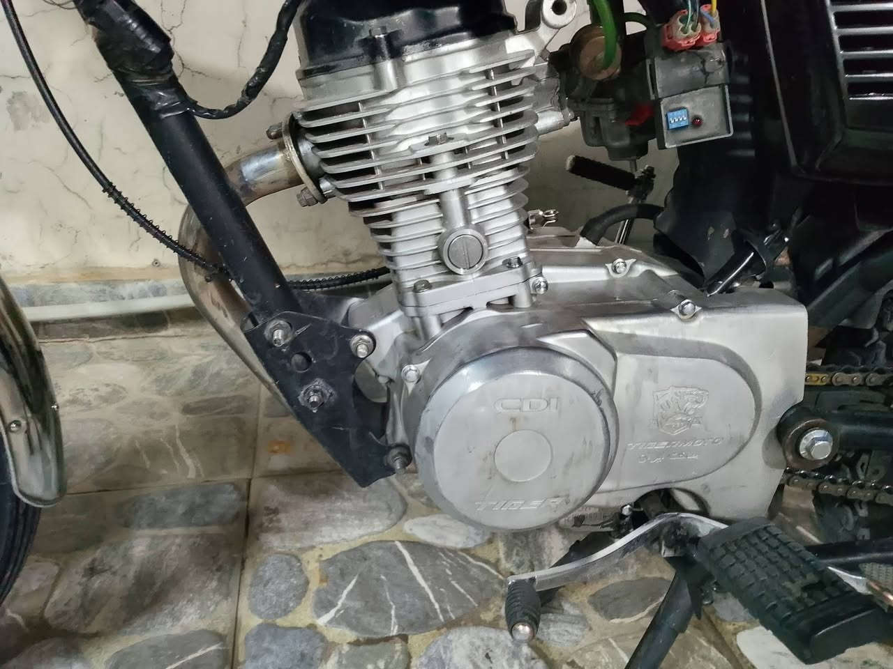 للبيع شرط اي عين ما ابي لا صرف لا بخار موديل 19 السعر 275 ***********
