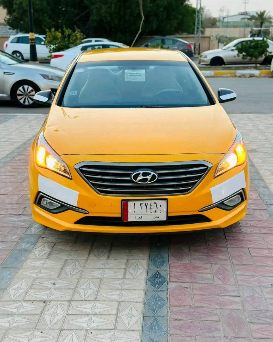 السلام عليكم سيارة سوناتا تكسي سياره جاهزه وجديده وارد أمريكي بيها جاملغ وبنيد مبدلات سياره كير ومكينه وحداديه وتبريد وكهرباءيات  وتايرات جاهزات صبغه جديده مكينه 2400 ست نمر سياره محور رقمها إنكليزي لعنوان  ناصريه قرب جامعة ذي قار ***********☑️. السعر 100 وبيها مجال للشراي
