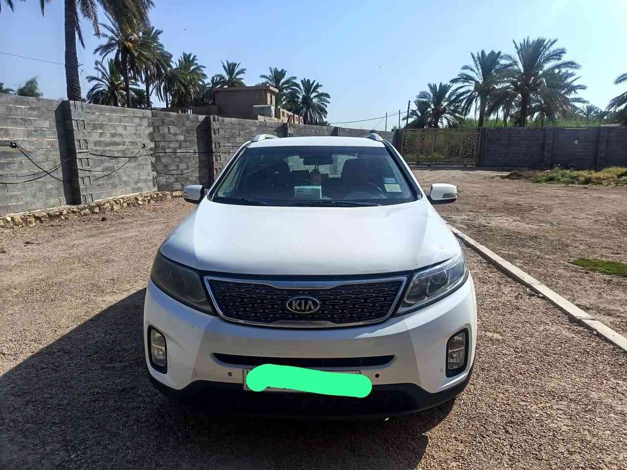 السلام عليكم سياره للبيع الموديل ٢٠١٥سبعه راكب حجم المكينه سته سلندركير محرك حداديات مكفولات حزام صبغ للجماليه رقم ذيقار شرط التحويل بسامينه السعر ١٣٧وبيه مجال شيء بصيط مكان السياره الانبار فلوجه***********

