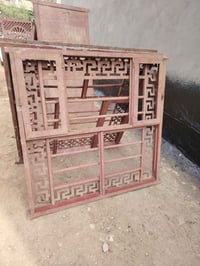 شبابيك ٢ • ابواب ٤ • شيلمانات ٦