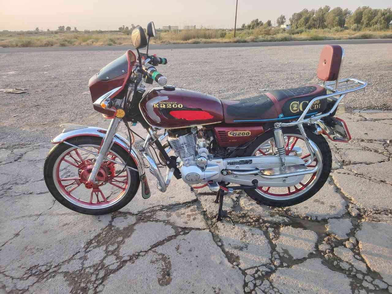 للبيع موديل 23  جني كلو شرط محرك ما مفتوح شرط محرك 200 اصبانه ما مطخوخ عله وضع الشركه السعر 725 وبي مجال قليل لل شراي المو شراي لا يكسر بمال العالم ***********
