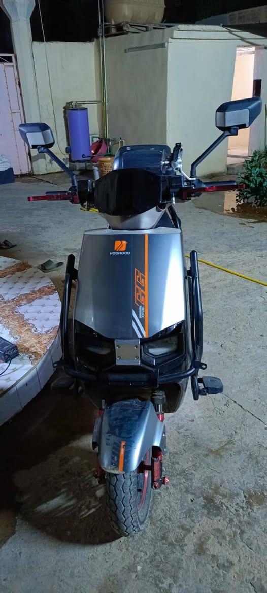 للبيع ماطور شحن ماسه مستخدم شي قليل سعر 700 رقم الهاتف ***********
