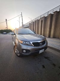 ٢٠١١ • ٦ سلندر • ٧ راكب