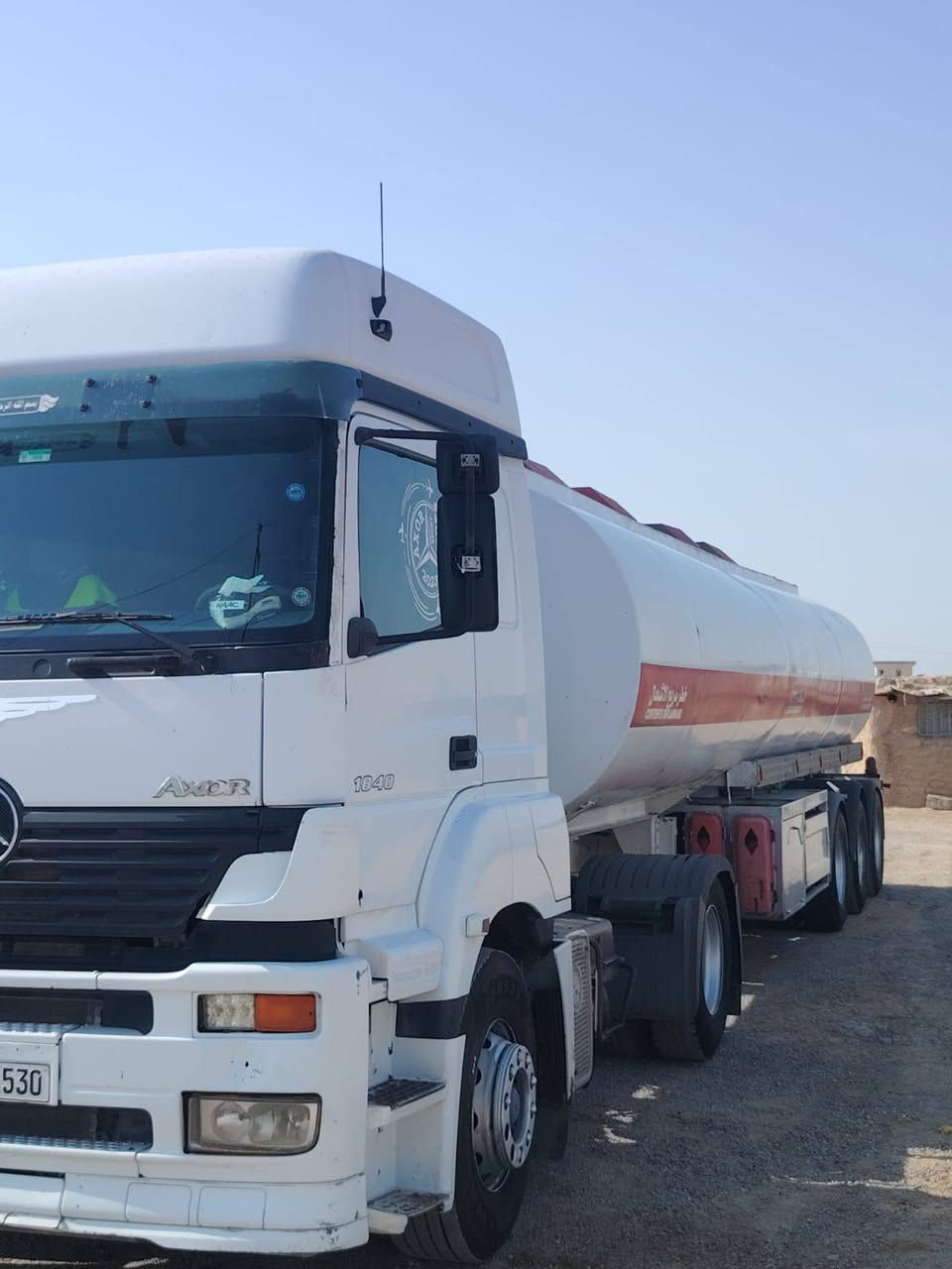 كسور البيع موديل الفين 4 طوناج جيبيس تصريح أمني بويلر رغم ربيل سنويه جديده تخم تاير جاهزه جوه الشغل السعر 3وبيها مجال شي بصيط الرغم *********** تصل
