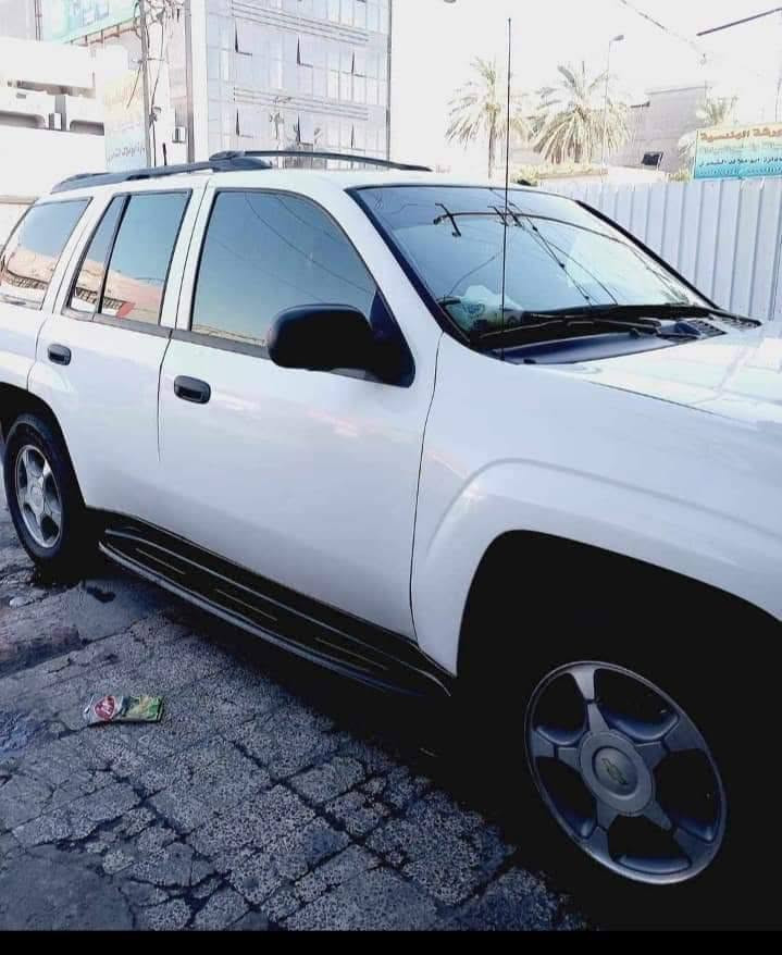 تريل بلايزر Chevrolet
6سلندر
موديل ٢٠٠٧
قبق اسود 
وارد امريكي
محرك وكير جيده جدا
باتري جديد
تخم تاير 
كامرا دوارة
شاشه أندرويد
مراوس بأجرة او خصوصي صالون
رقم بغداد انكليزي بأسمي مكانها كربلاء 
سعر٨٠
***********واتس
